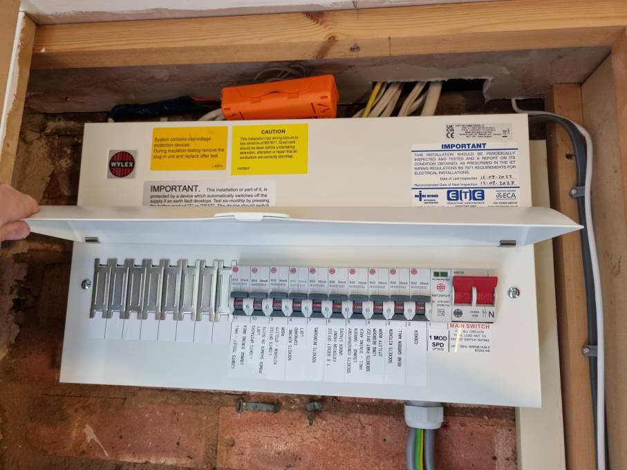 Wylex 18th Edition RCBO Board with SPD